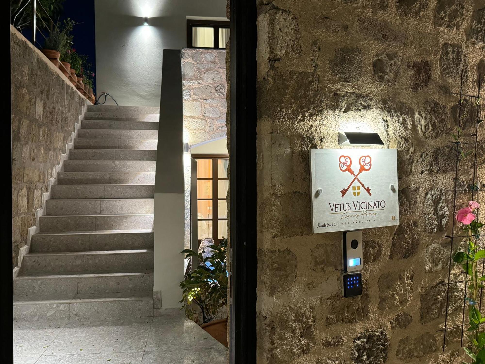 Vetus Vicinato Luxury Homes Rhodes City Exterior photo